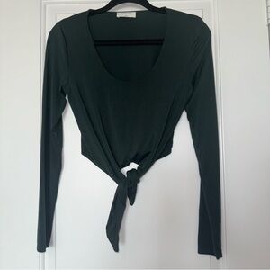 Aritzia Babaton Jeronimo Dark Green Long Sleeve Tie-Front Top, size small